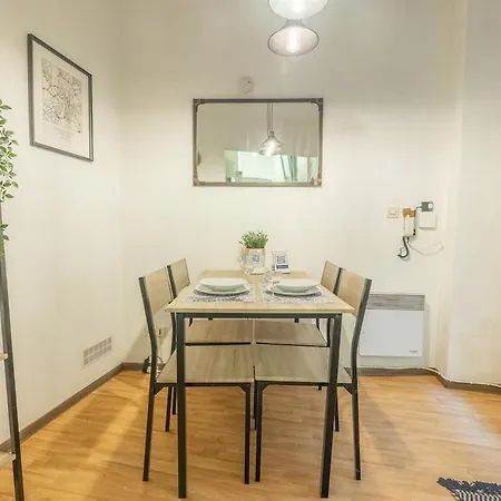 Charming City-center Flat With Terrace
